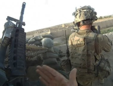 Βίντεο: Συμπλοκές Αμερικανών στρατιωτών και Ταλιμπάν στο Αφγανιστάν